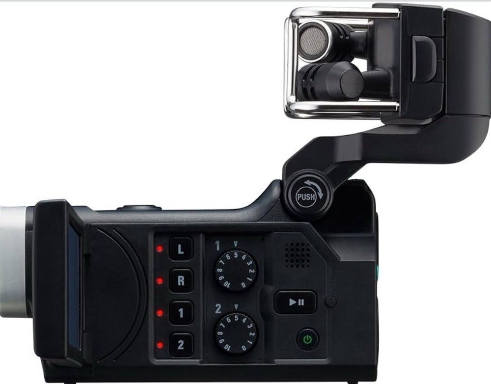 Zoom Q8 Handy Video