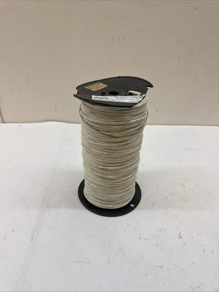 CAROL E2204S.18.86 Data Cable Riser 4 Wire Natural New Open Slightly Less 500ft