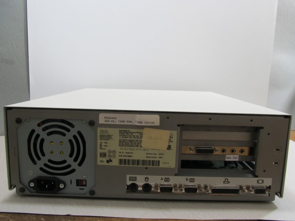 Vintage IBM ValuePoint 433DX/Sp Computer ****Pls Read