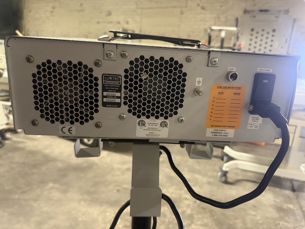 Luxtec 9300XSP Light Source