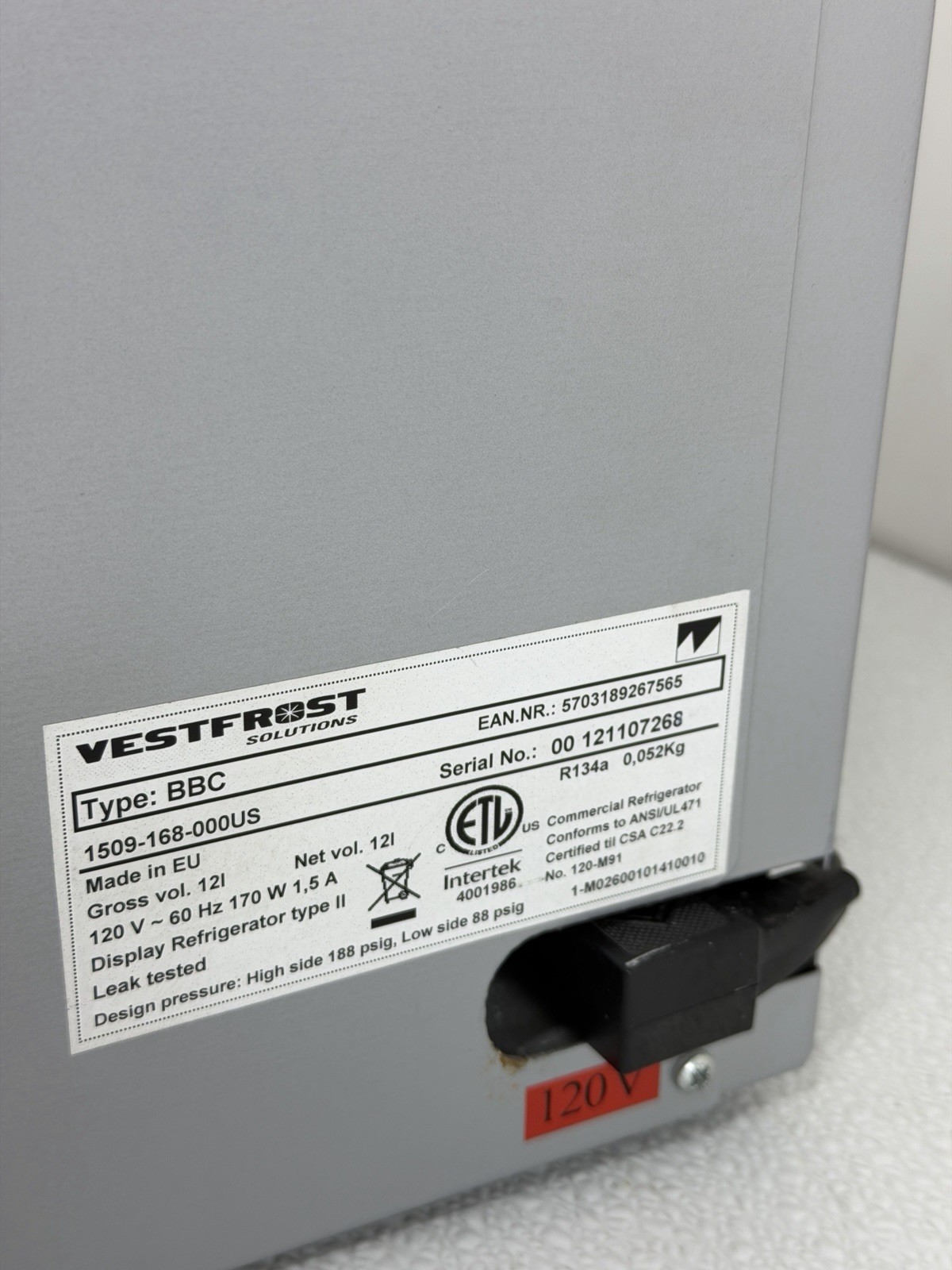 Red Bull Mini Fridge Bar Countertop VESTFROST Commercial M026 READ DESCRIPTION!