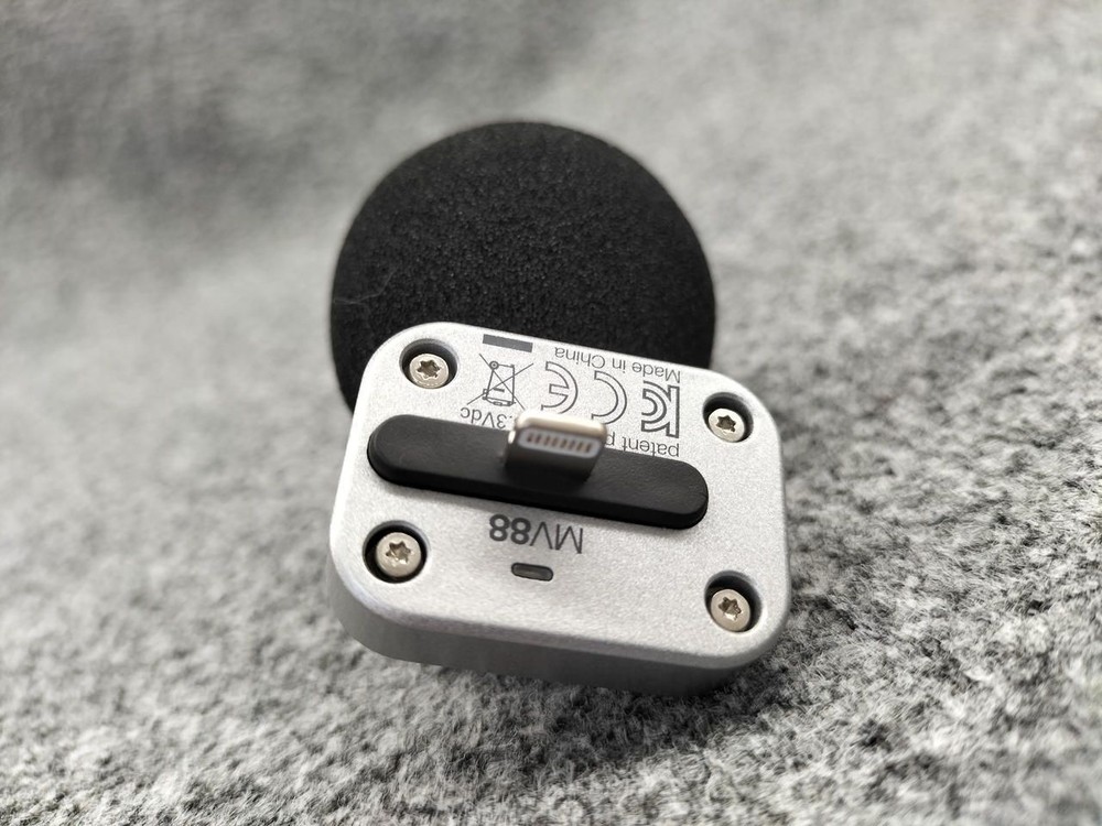 Shure Microphone Mv88 Used