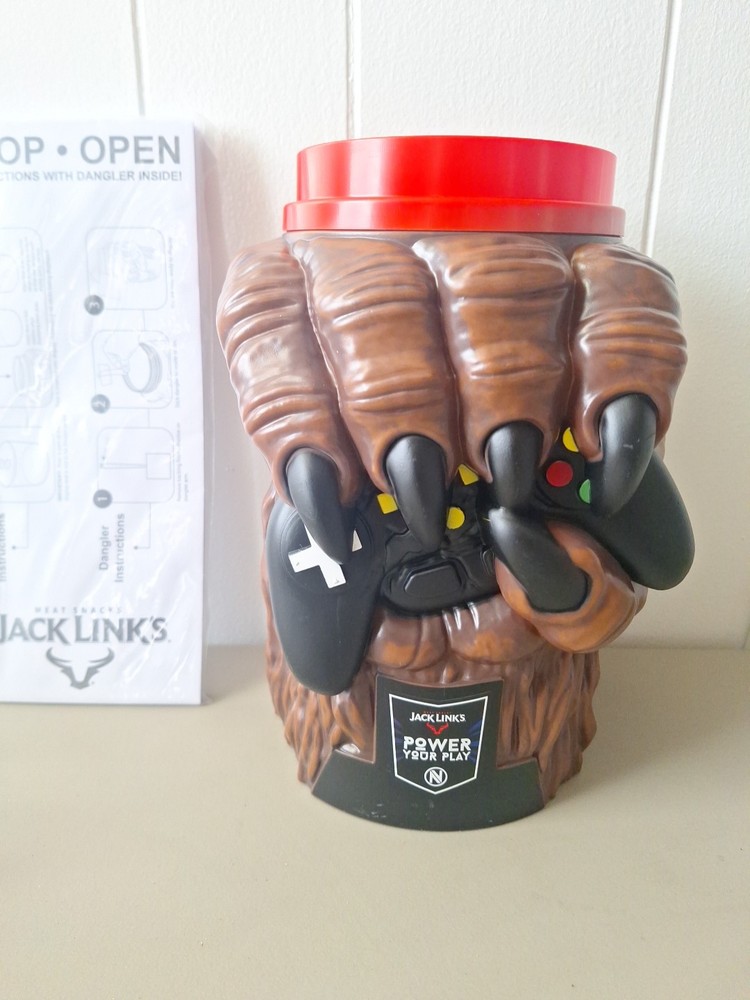 Jack Links Jerky Sasquatch Holding Video Game Controller Store Display 10.5"