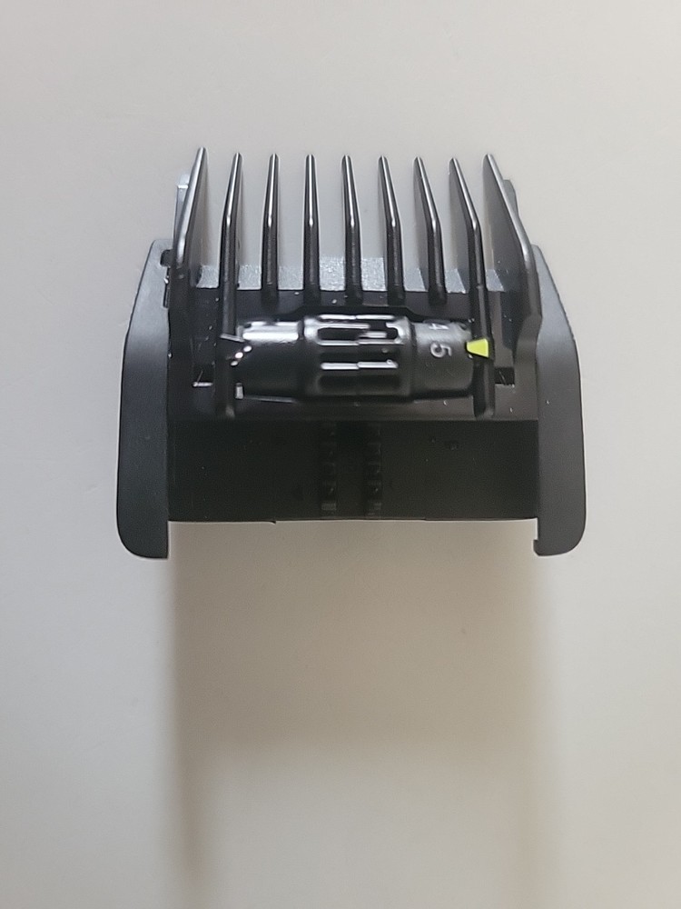Philips Norelco Replacement 5 in 1 Adjustable Comb For OneBlade Trimmers