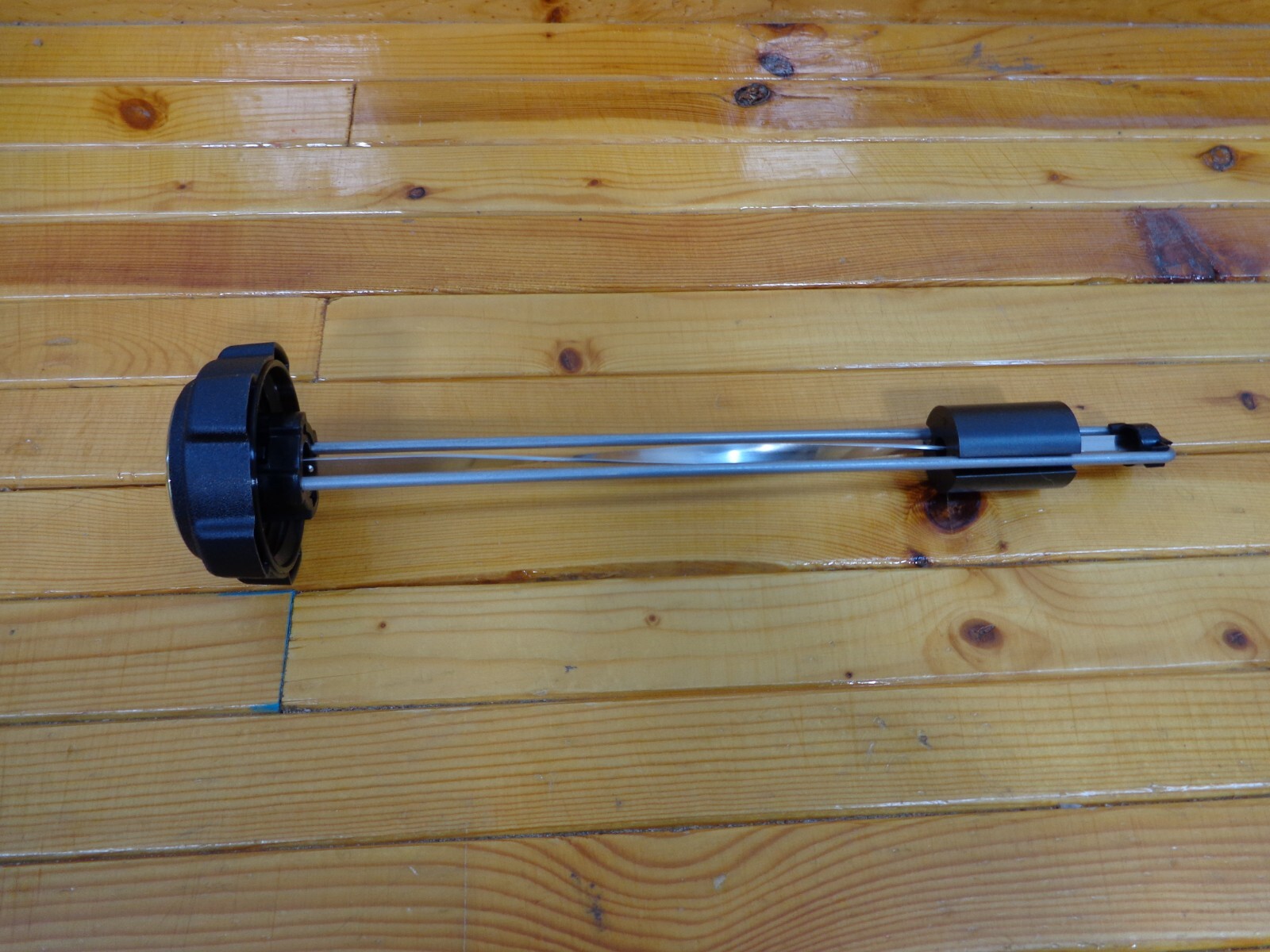 EZ-GO 1972 AND UP GOLF CART GAS CAP WITH GAUGE FITS MARATHON MEDALIST MPT TXT