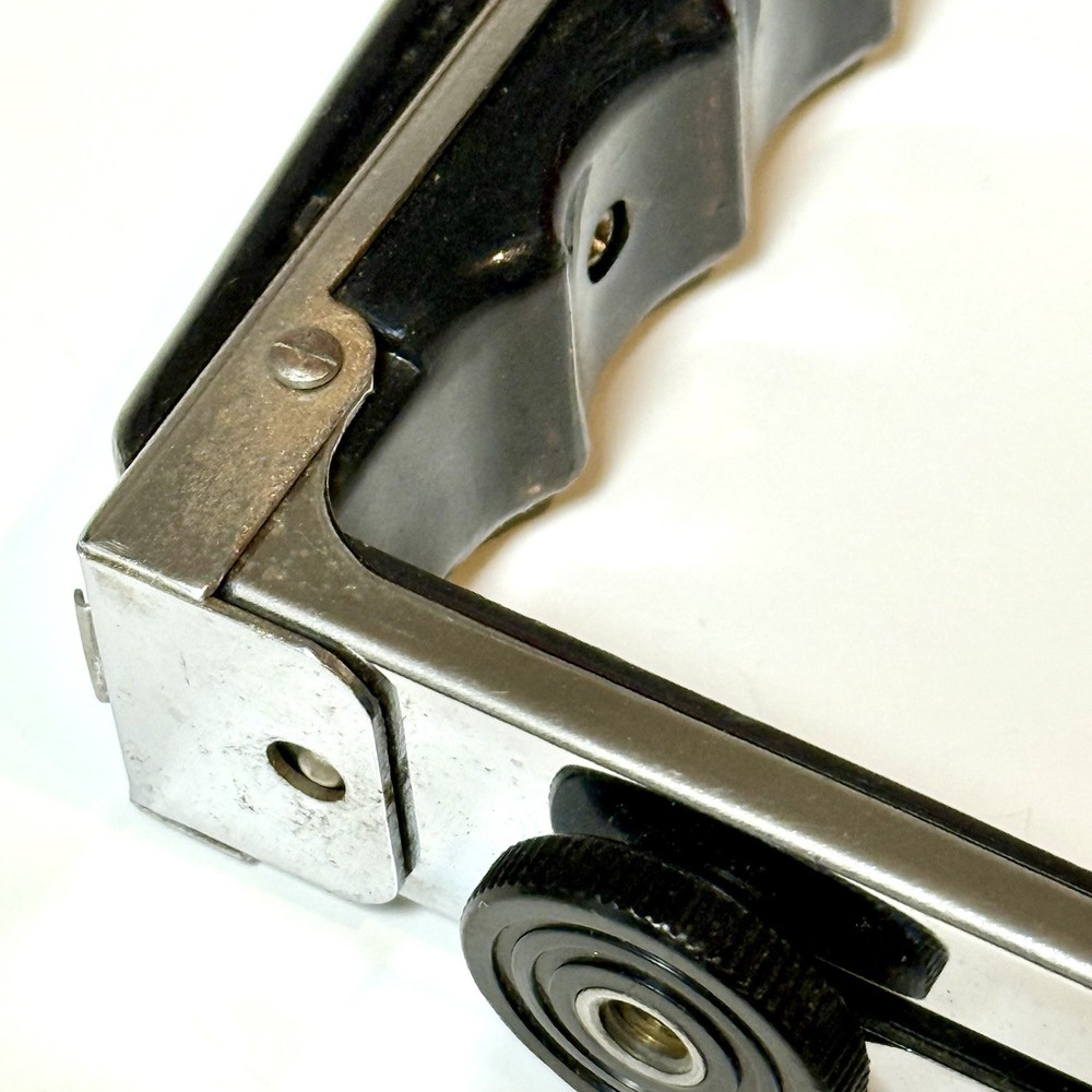 ETSUMI Rare Folding Flash Bracket Left Hand Grip