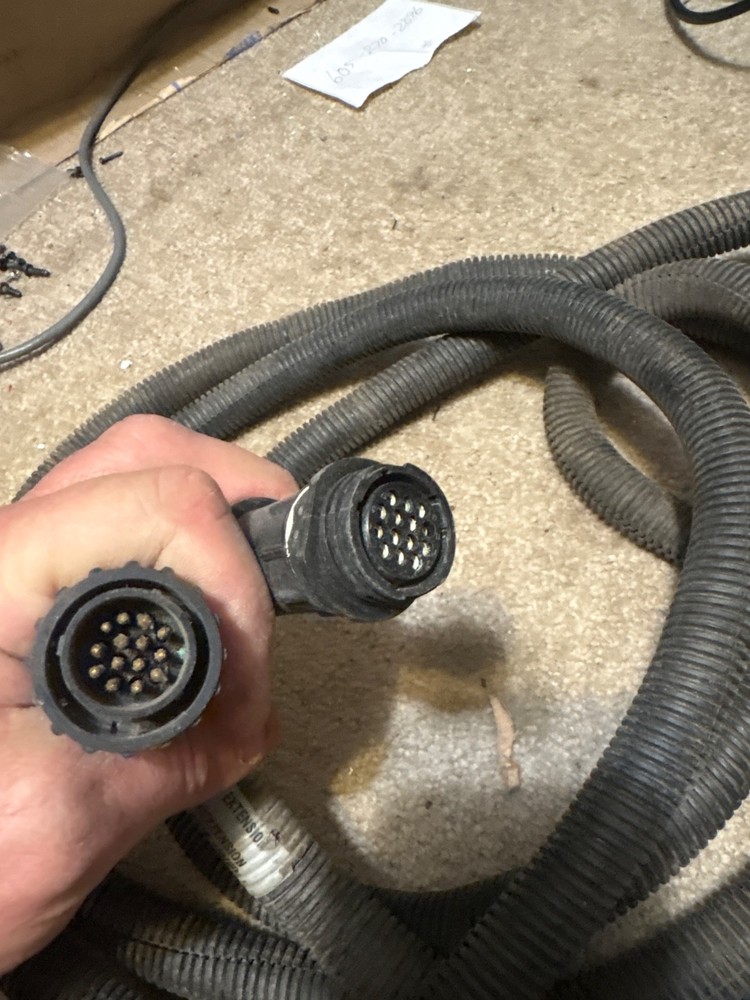 406-5015 main extension cable. Raven?