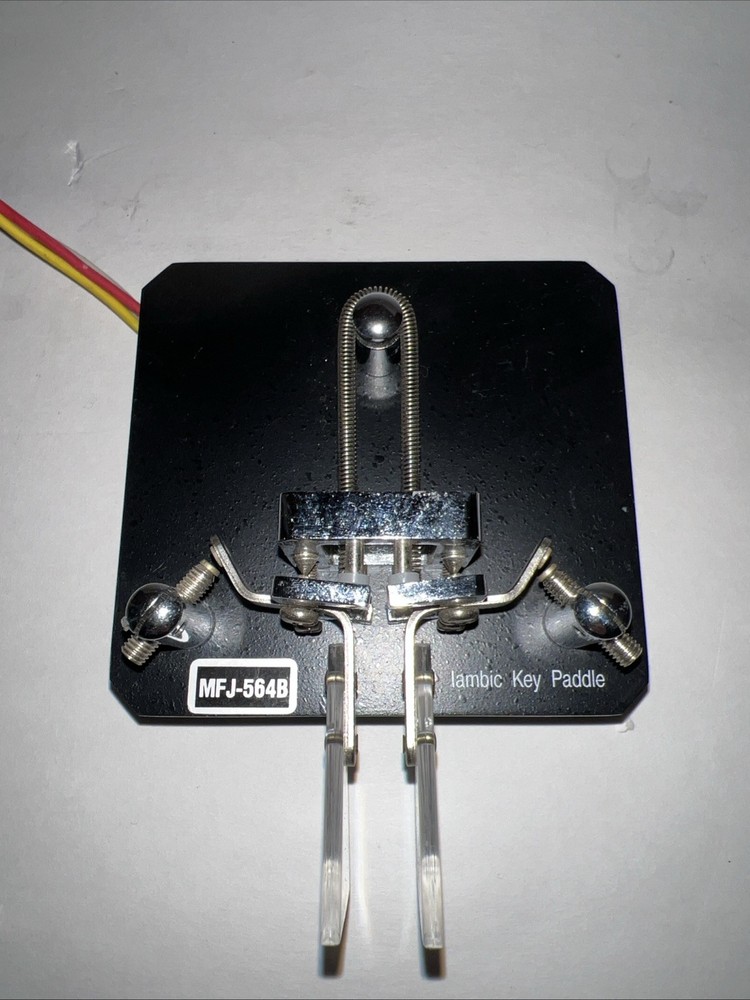 MFJ-564B Dual Iambic Key Paddle Ham Radio Key Morse Code Chrome/Black Base New