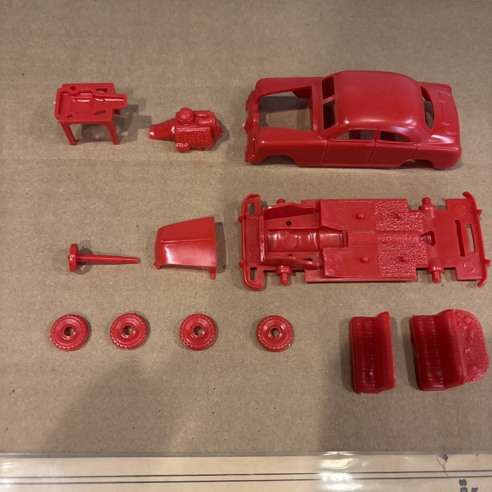 Marx Take- A- Part CAR WITH ORIGINAL INSTRUCTION SHEET