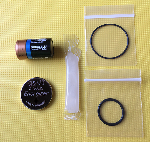 Battery Kit for Oceanic Atom Receiver & Transmitter Complete