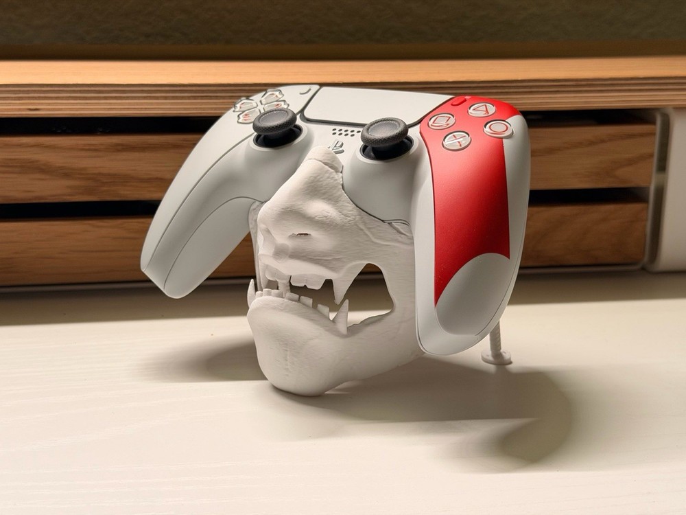Yotei Ghost Controller Holder- PS5 Controller Holder Stand