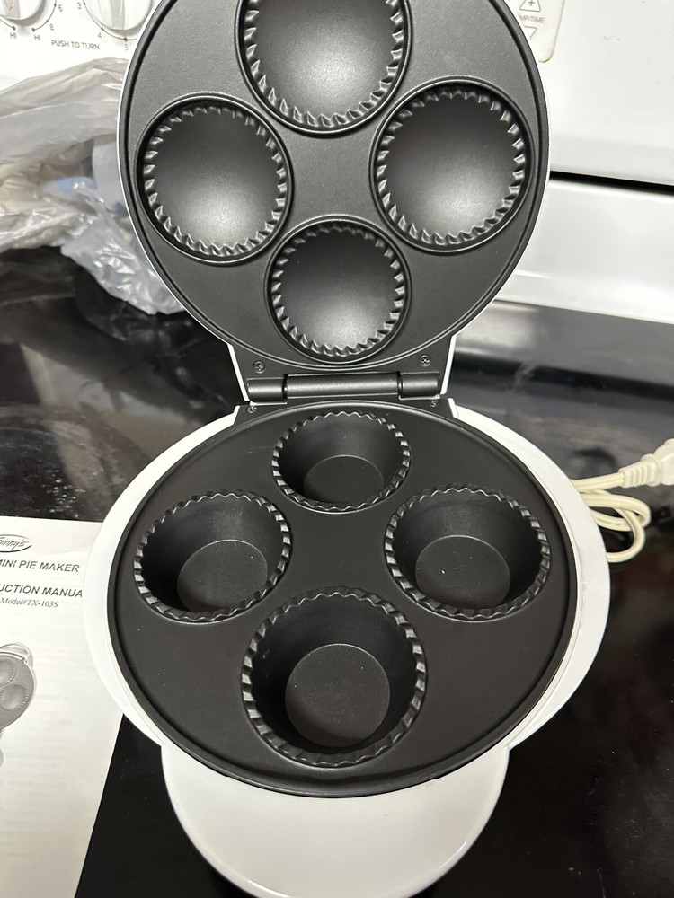 Ginny’s Mini Pie Maker - Brand New