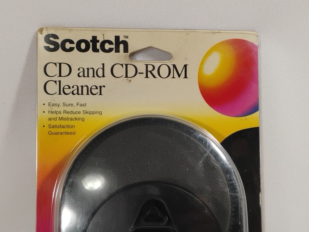 Scotch Disc Cleaner CD And CD-ROM Cleaner W/ Cleaning Solution 3M