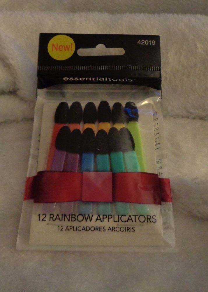 New Essential Tools 12 Rainbow Applicators