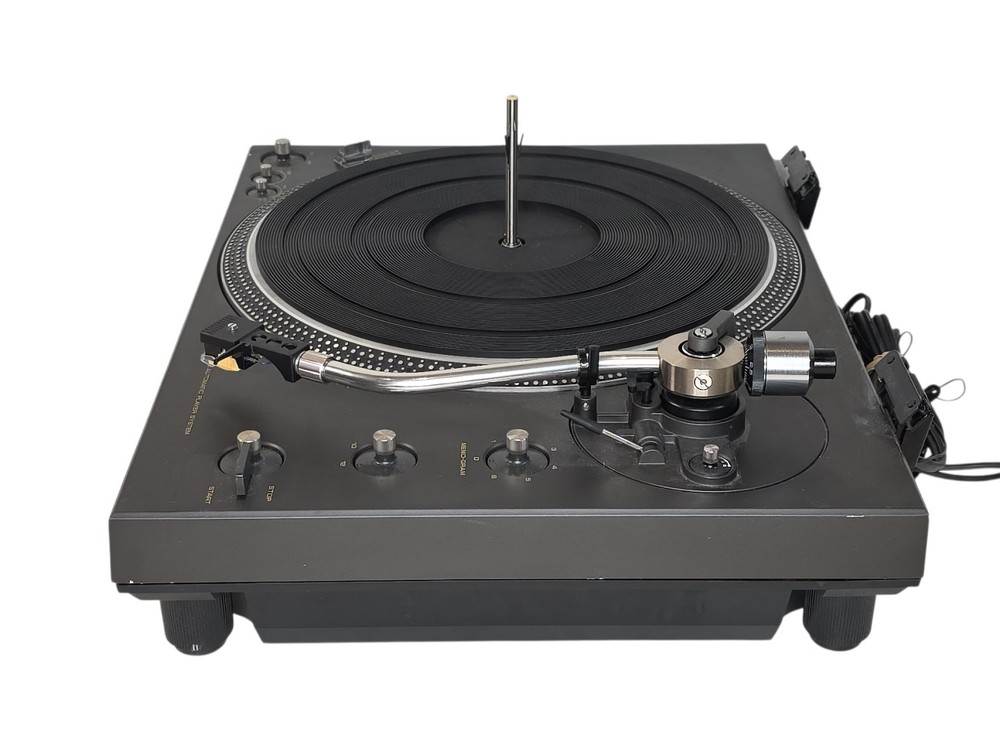Technics SL-1350 Direct Drive Automatic Turntable *READ*