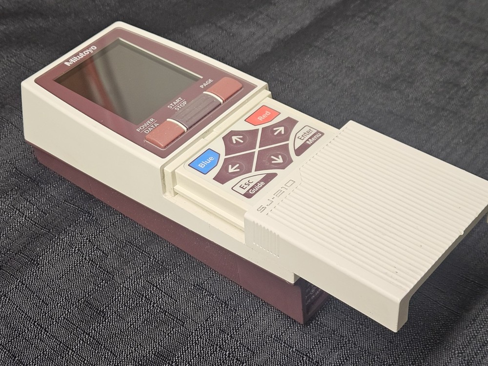 Mitutoyo Portable Surface Roughness Tester SJ-210