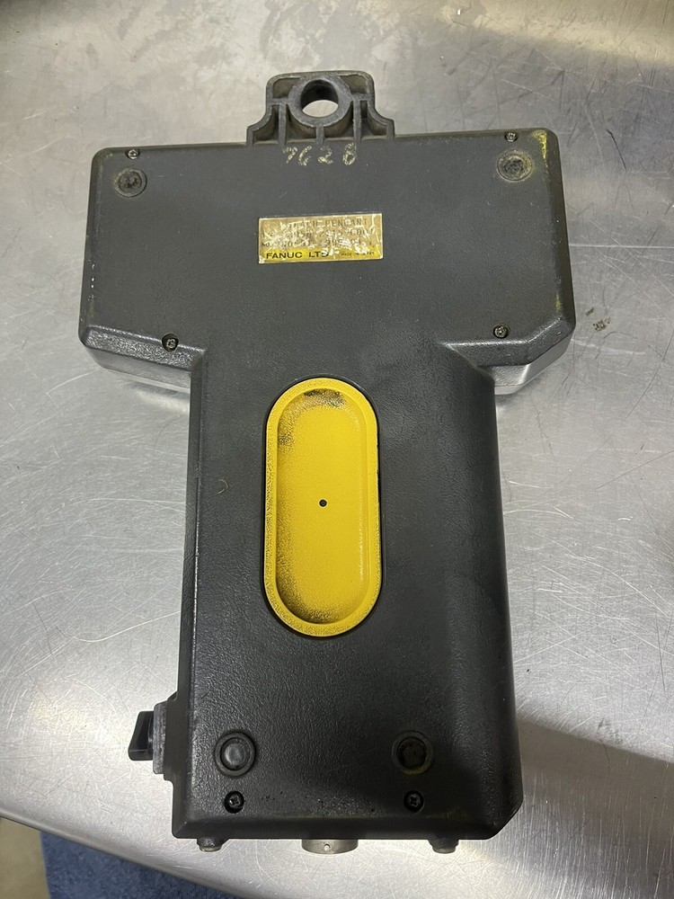 Fanuc Robot Teach Pendant A05B-2115-C001 Untested
