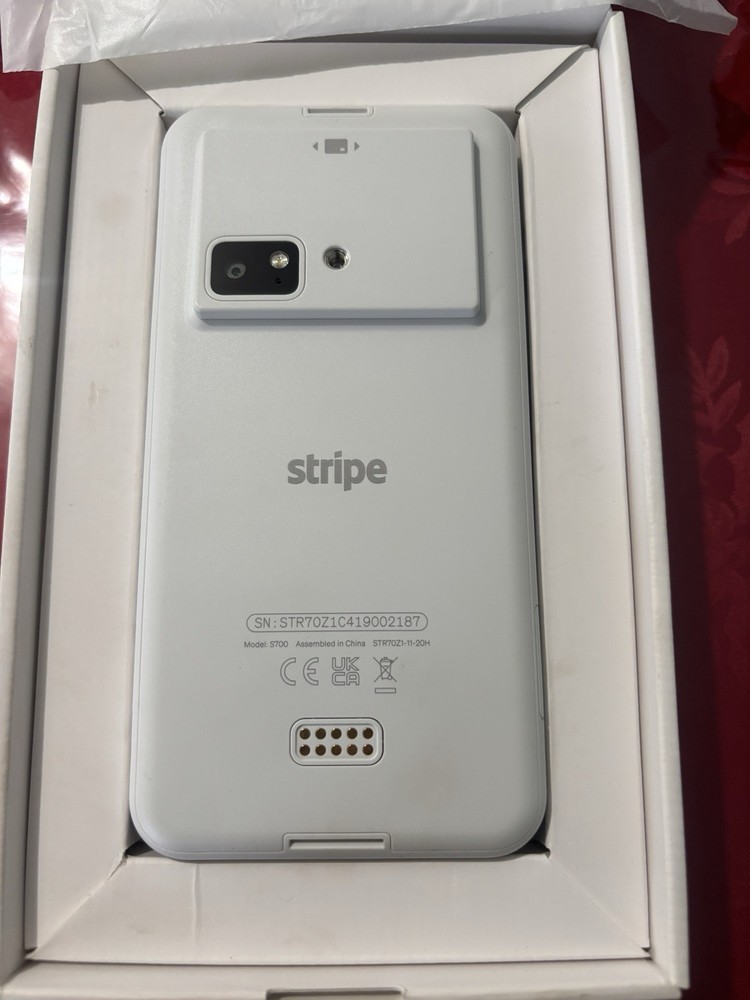 POS Card Reader. Brand New Sealed Stripe Reader S700 white