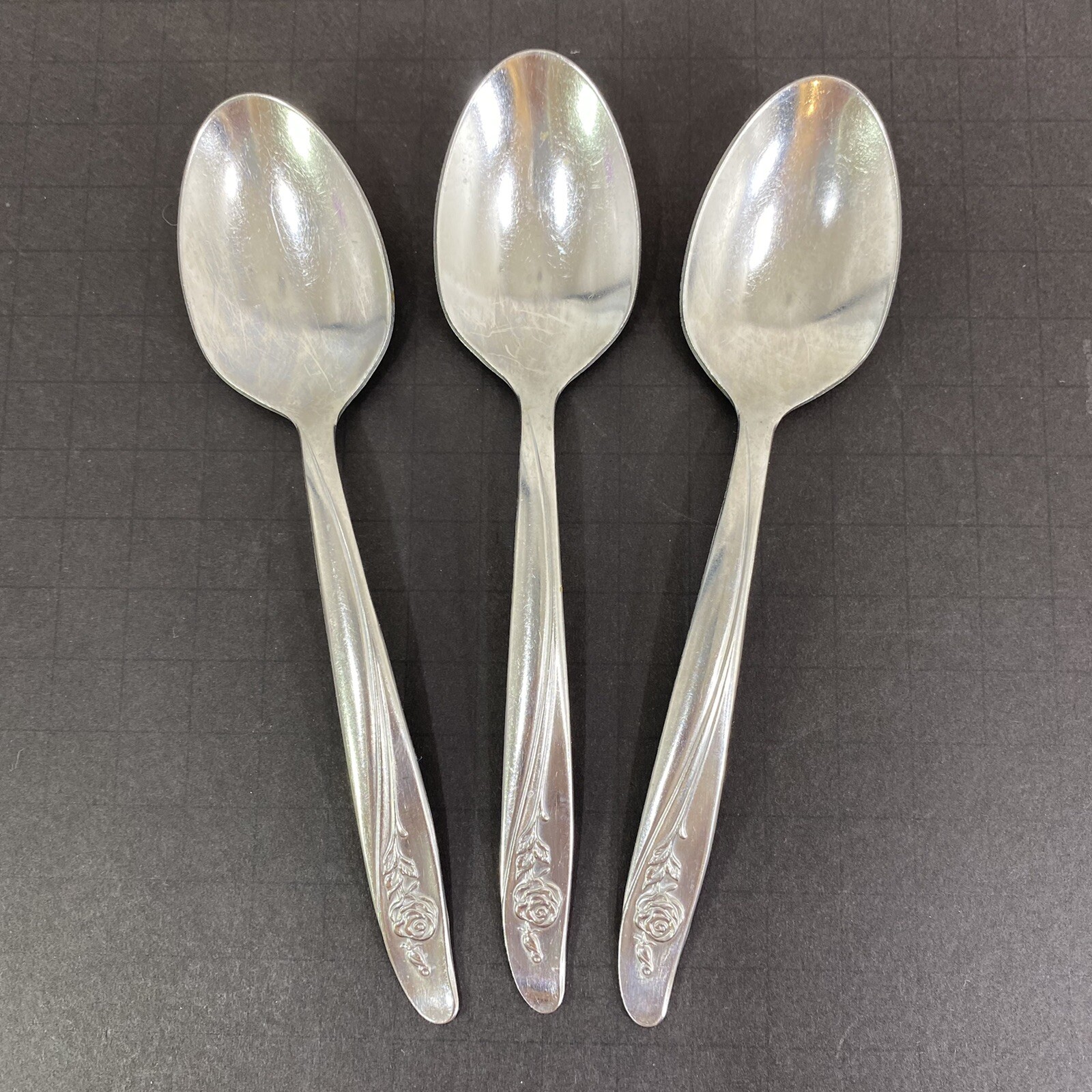 Oneida Custom Stainless ROSEANNE Flatware Set 3 Oval Soup Dessert Spoons 6 1/2"