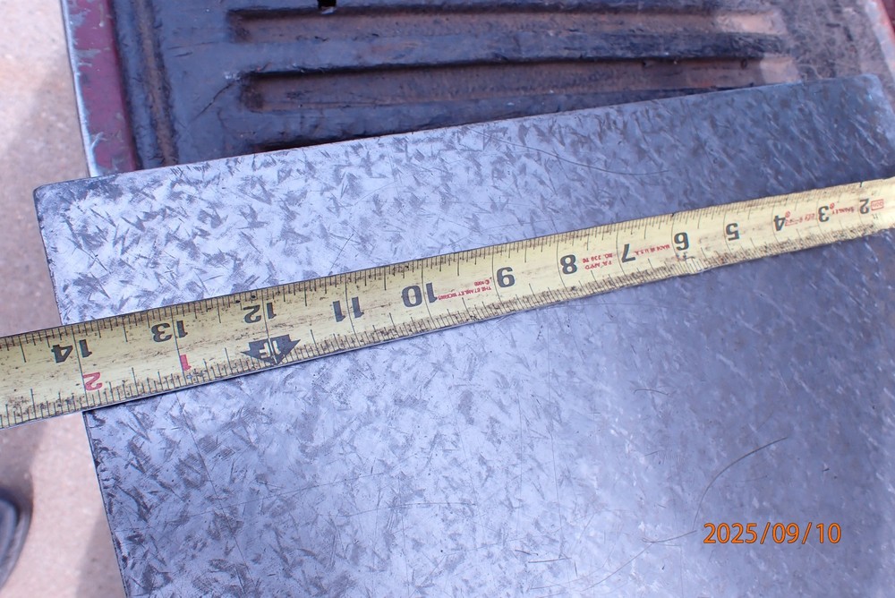 OLDER HEAVY IRON MACHINIST SURFACE PLATE SCRAPED WORK SURFACE