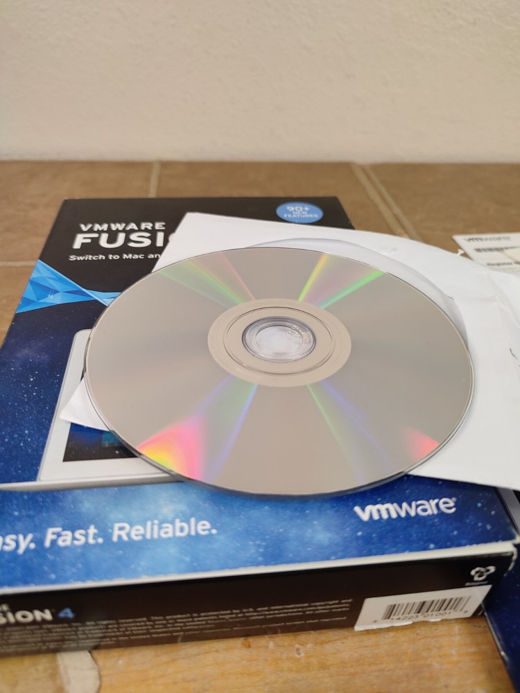 VMware Fusion 4 NIOB (?) Complete Box Set w/ Code Old Version Lion