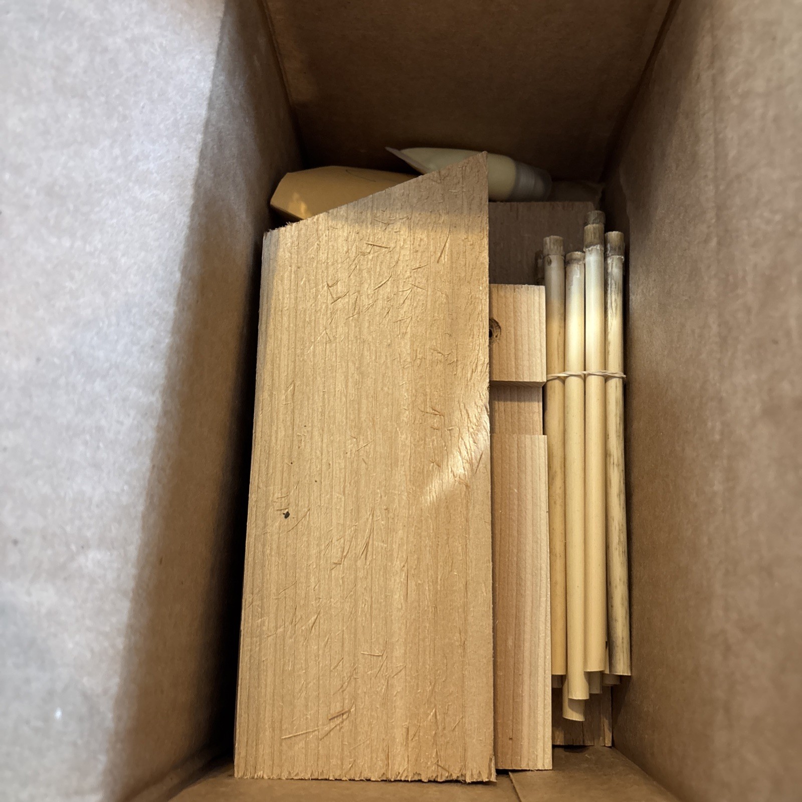 Crown Bees Build-A-Bee House Kit With Reeds DIY Project Craft