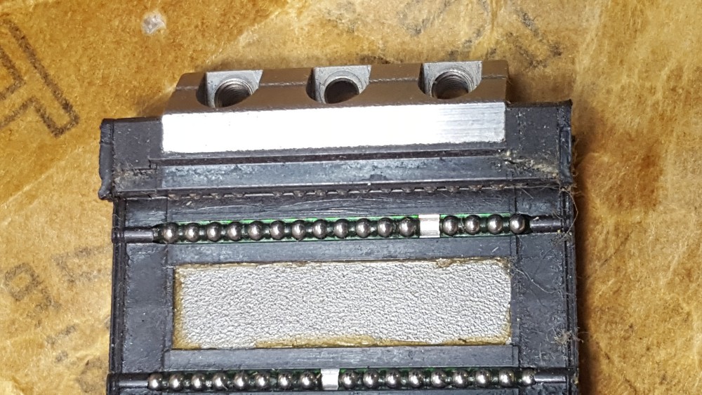 THK SHW 12CAM 5C006 Bearing Guide Block