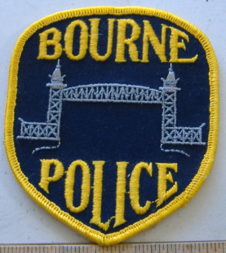 BOURNE  POLICE  MASSACHUSETTS FABRIC PATCH