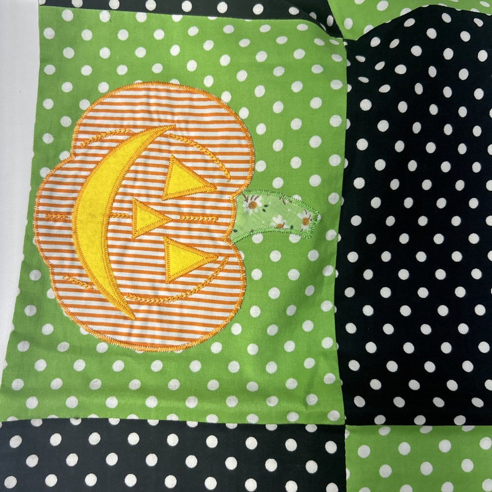 Quacker Factory Patchwork Halloween Pumpkin Leaves Polka Dots Table Runner