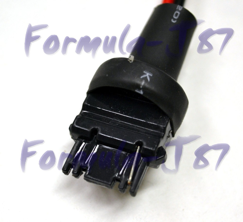 Pigtail Wire Male Socket 3156 T25 Two Harness Cable Back Up Reverse Lamp Plug
