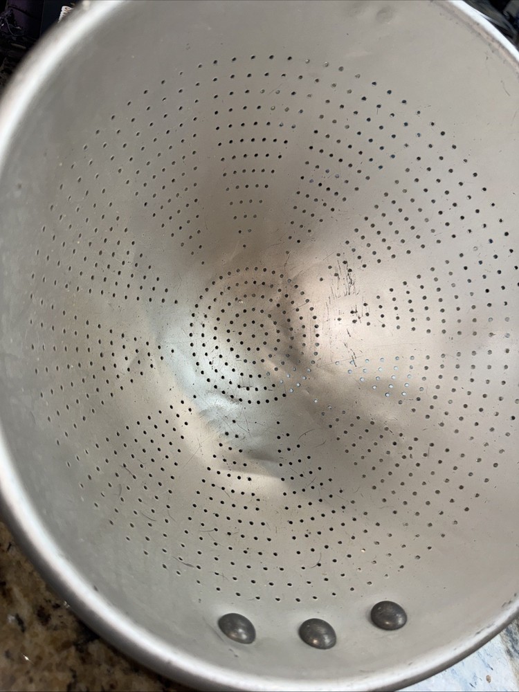 5 qt Aluminum Spaghetti Strainer Box E