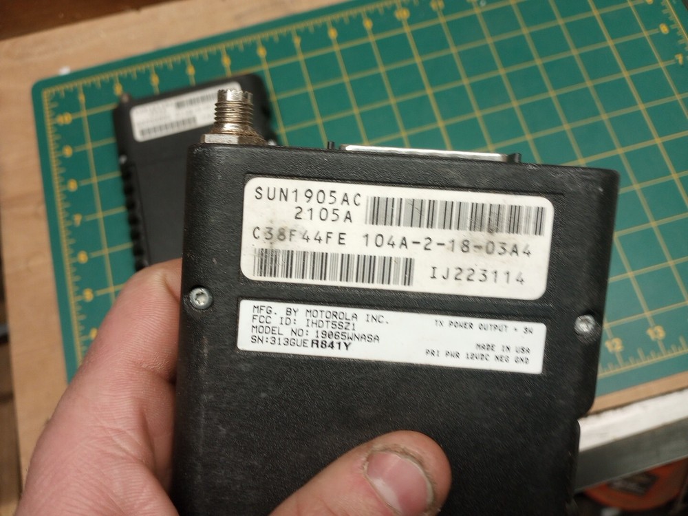 Motorola Unknown 3 Watt Transmitter Device