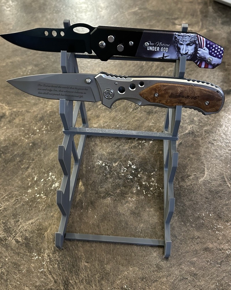Knife Display Stand For 5 Knives Horizontal Stand