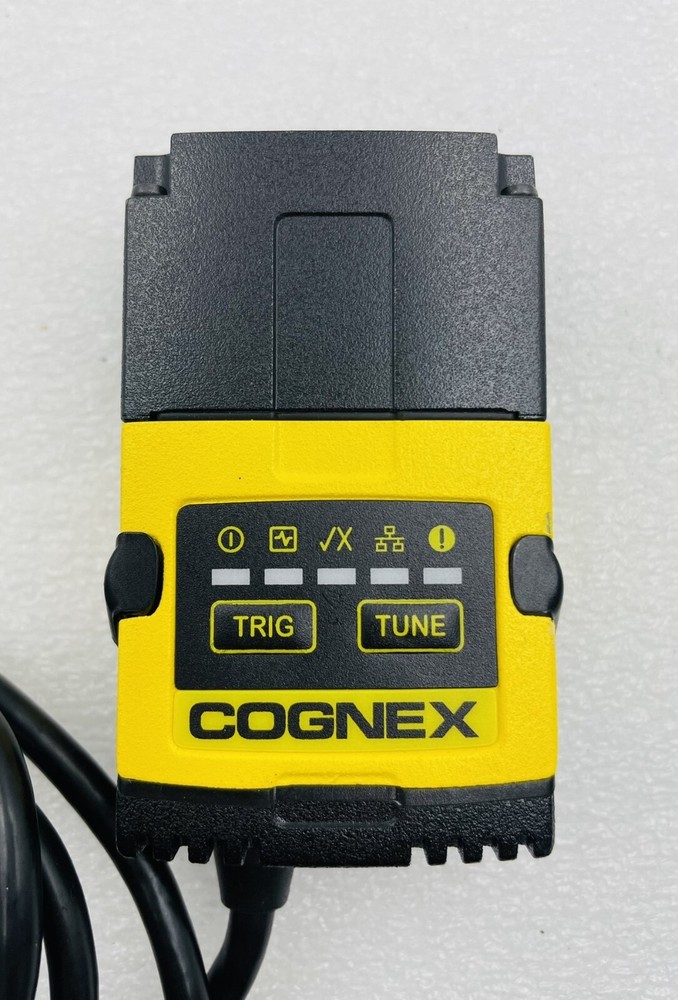 Cognex DM152X 825-10306-318R E Fixed-Mount Barcode Reader