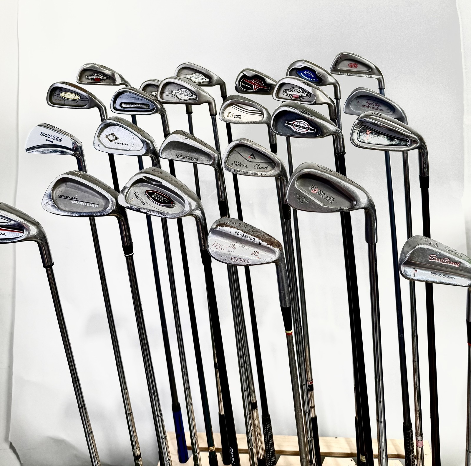 Wholesale Lot of 24 Golf Clubs - Right Handed - Assorted Irons and Wedges