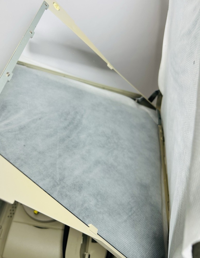 Apollo Odyssey Overhead Portable Projector Model 1100