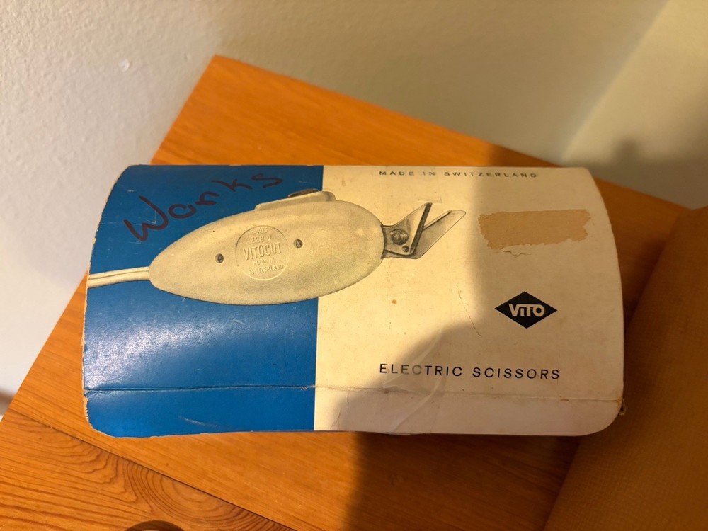 Vintage Vito Electric Scissors Original Box WORKS