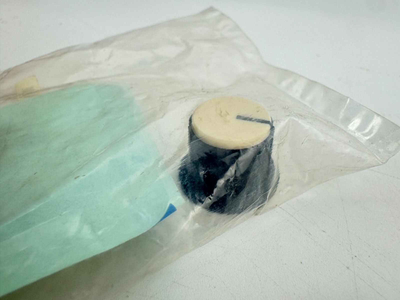 YAMAHA Ivory Knob for EM200 Part# CB812140