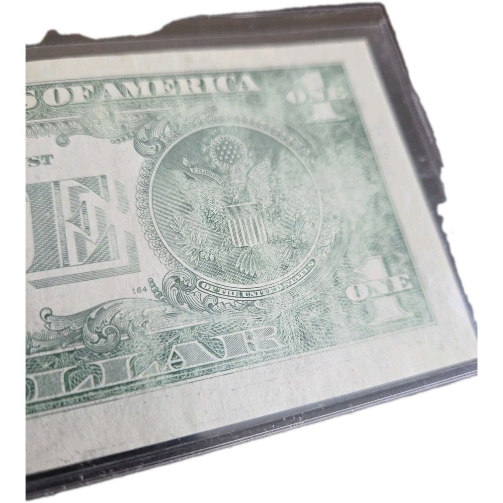 2006 U.S. One Dollar Error Note Crisp Uncirculated Pristine Front-Low Ink Back