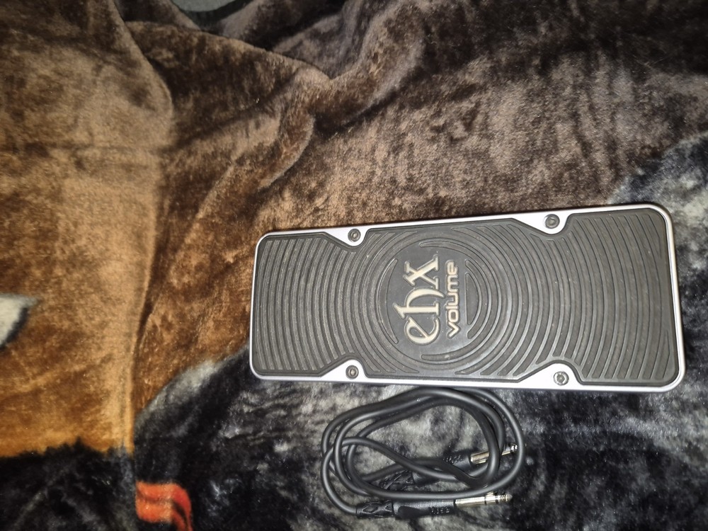 Electroharmonics Next Step Expression Pedal Pedal Board Cradle Display Model