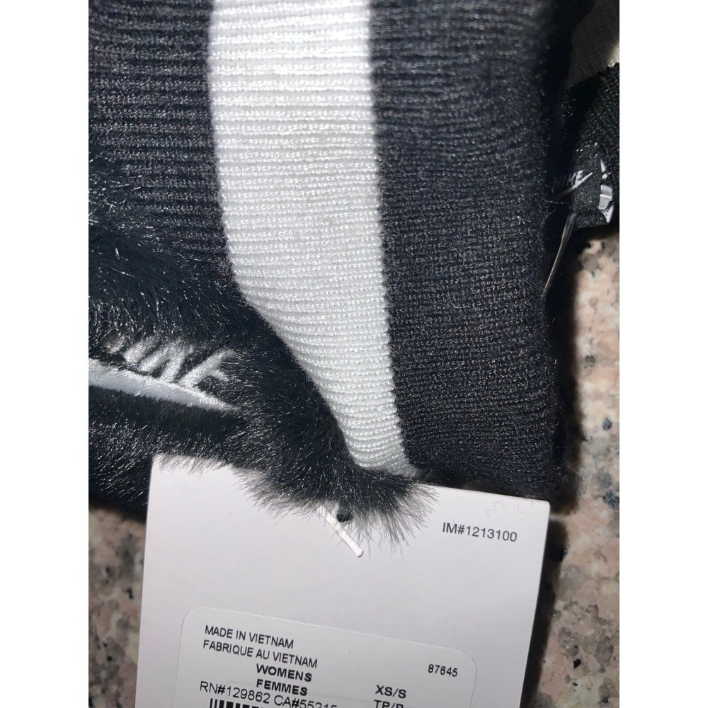 Nike Women’s Mittens