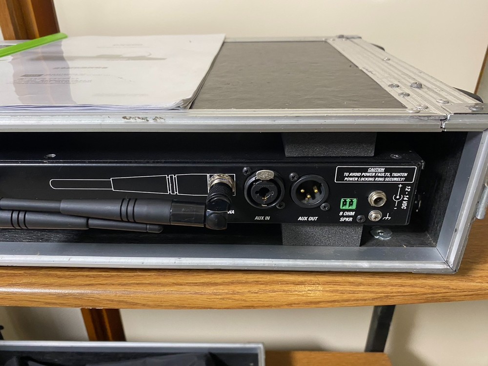 HME DX200 Wireless Intercom System Base Station With Power Cord Case