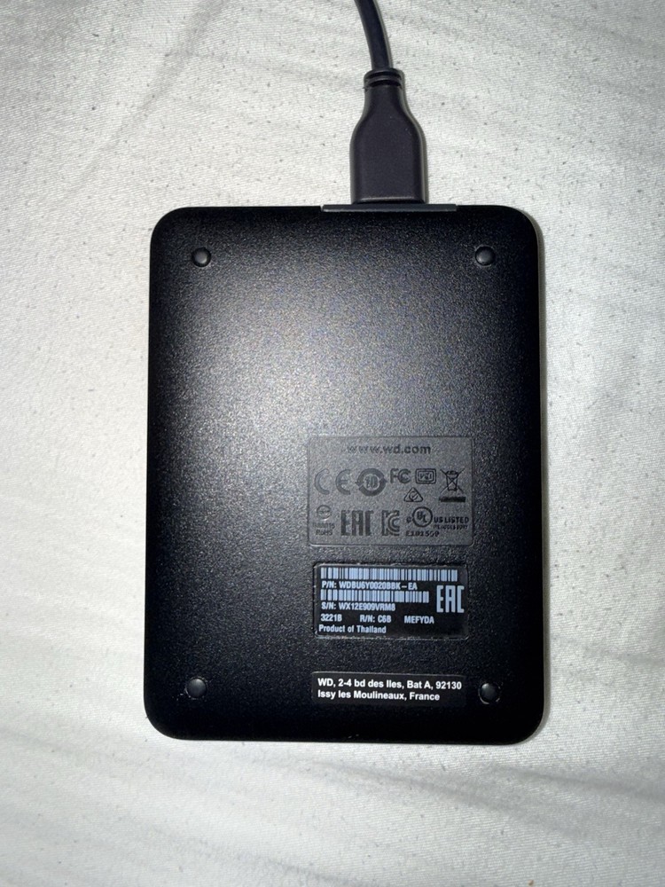 Western Digital Elements 2TB, USB 3.0, 2.5" External Hard Disc Drive - Black...