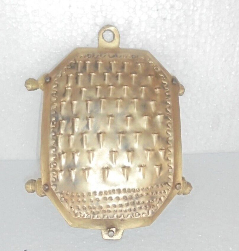 Vintage Brass Unique Shape Handcrafted Fine Quality Kitchenware/Grater