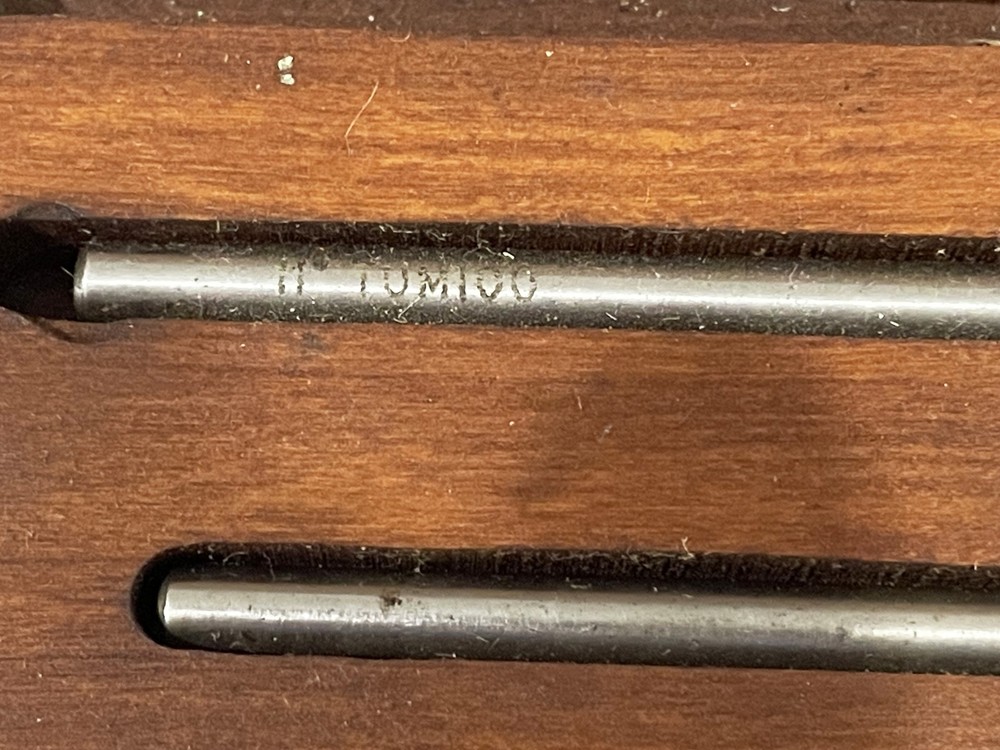 TUBULAR MICROMETER CO. MICROMETER SET