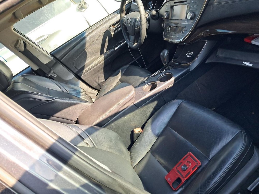 AVALON 2013 Glove Box 4875238