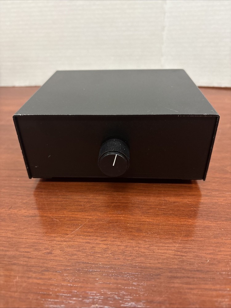 NPR AUDIO CORP Speaker Selector Switch Box Model TVC ***Untested