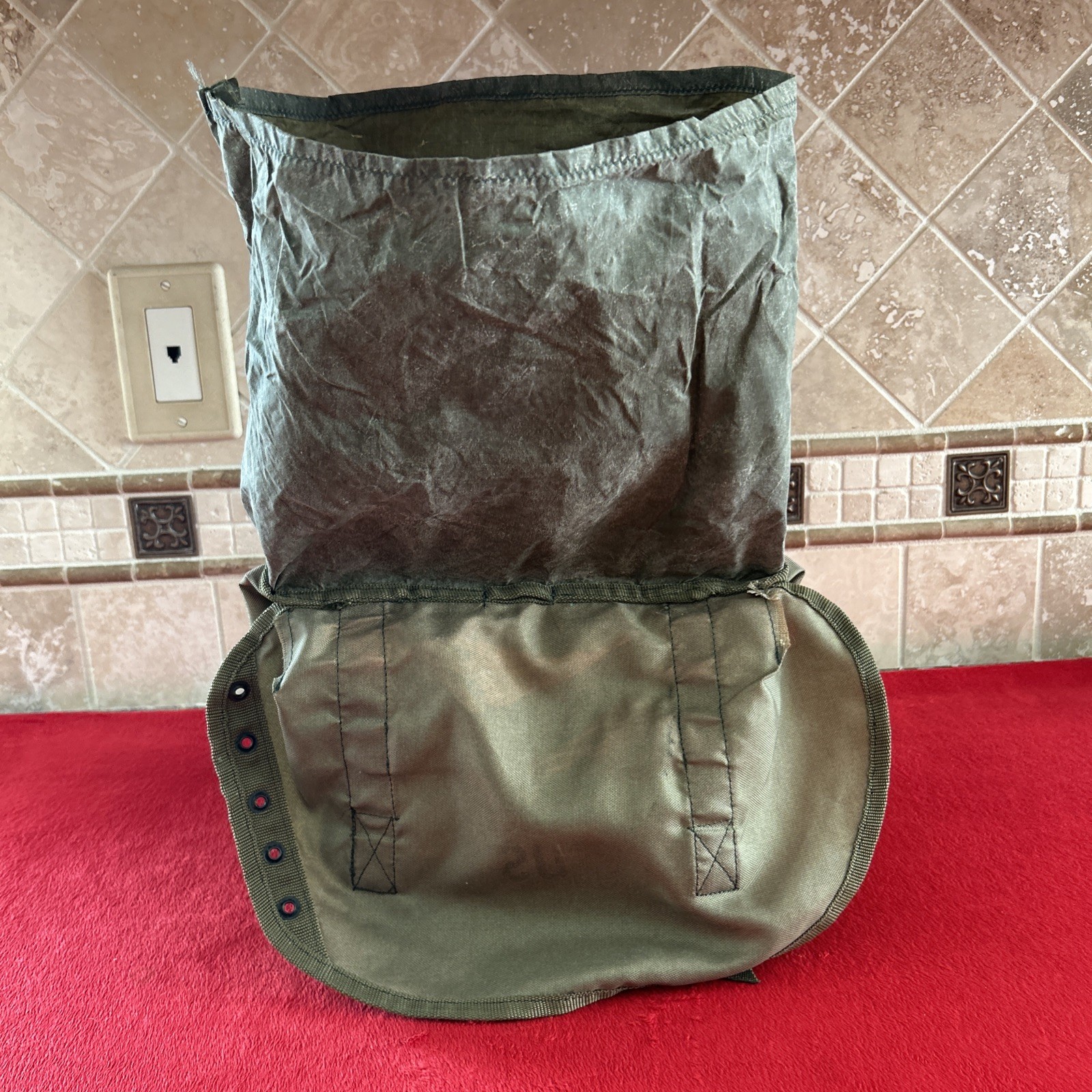 Vintage 1990's OG 106 Nylon Duck Field Training Butt Pack