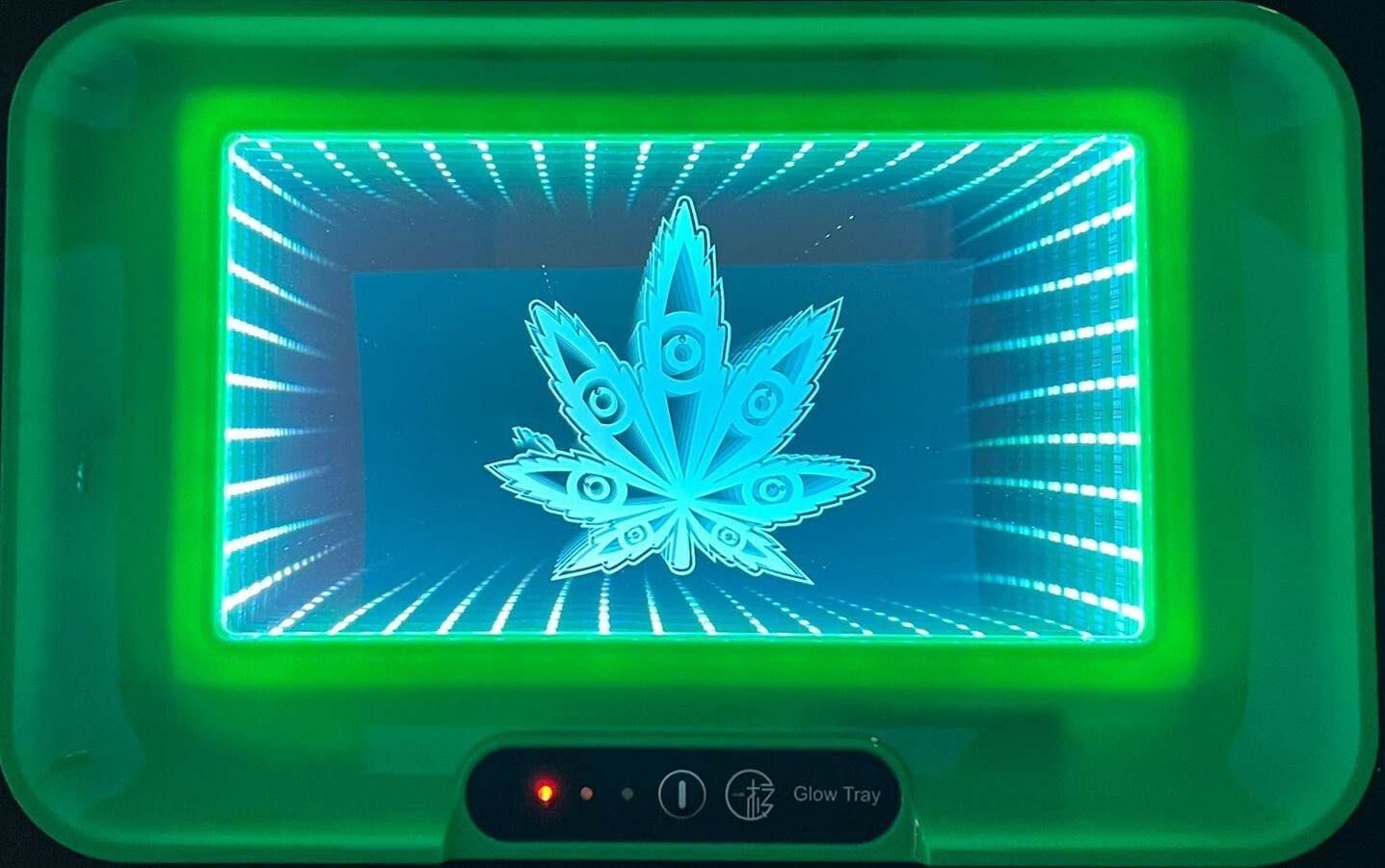 💚 3D RGB LED LIGHT UP GLOW  TOBACCO ROLLING TRAY 💛😎 RANDOM COLORS & DESIGNS