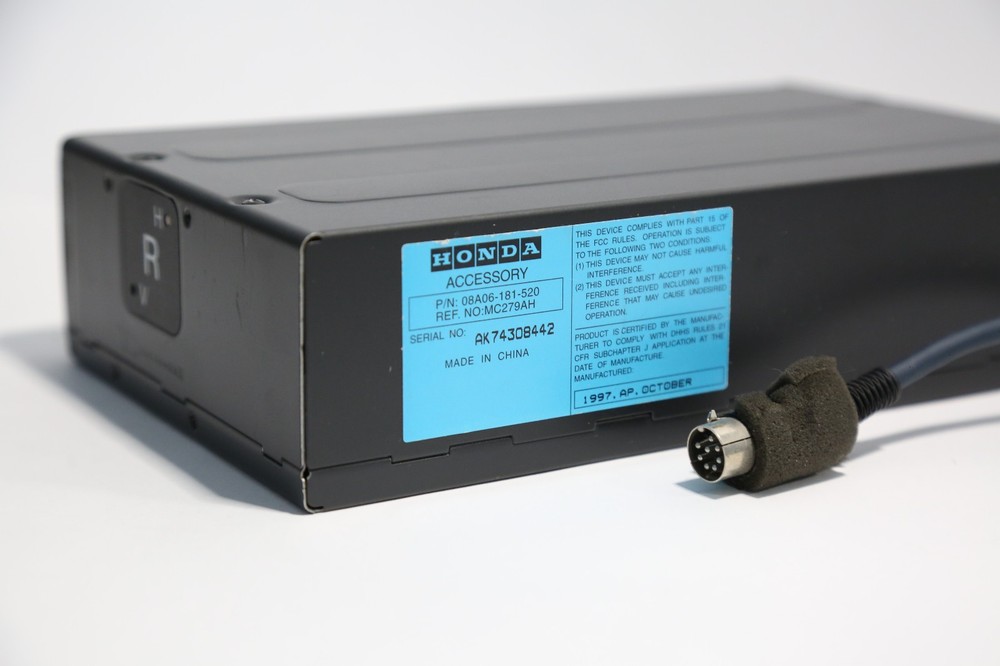 Honda OEM Cd Changer 08A06-181-520
